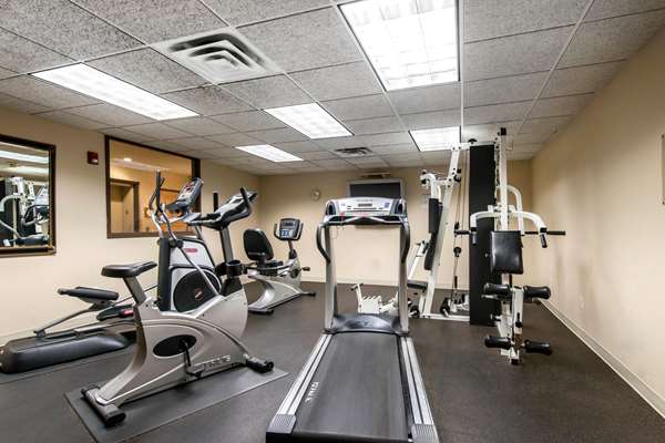 Fitness/ Exercise Room - Golden Hotel