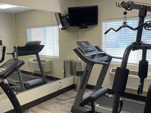 Fitness/ Exercise Room - Quality Inn Northwest Westminster