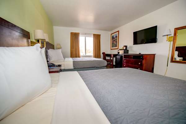  - Rodeway Inn Airport Colorado Springs