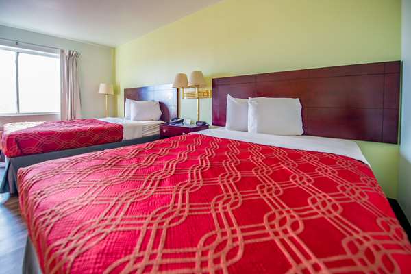  - Rodeway Inn Airport Colorado Springs