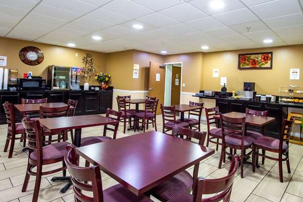 Amenities - Rodeway Inn Airport Colorado Springs