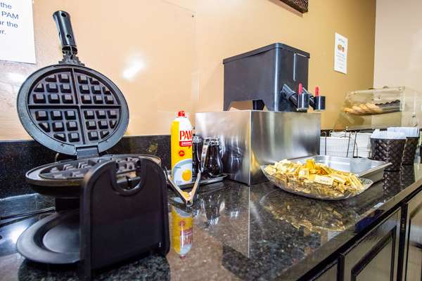 Amenities - Rodeway Inn Airport Colorado Springs