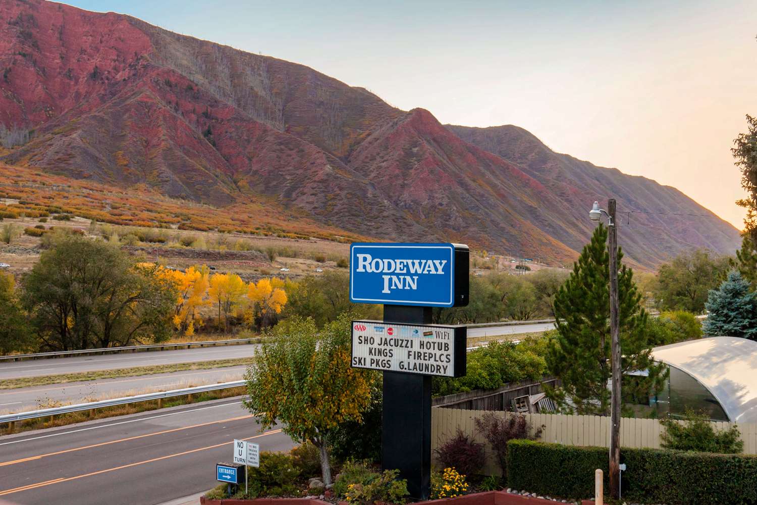Rodeway Inn Glenwood Springs, CO See Discounts