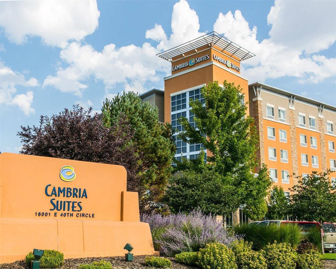 Cambria Hotel Denver Intl Airport