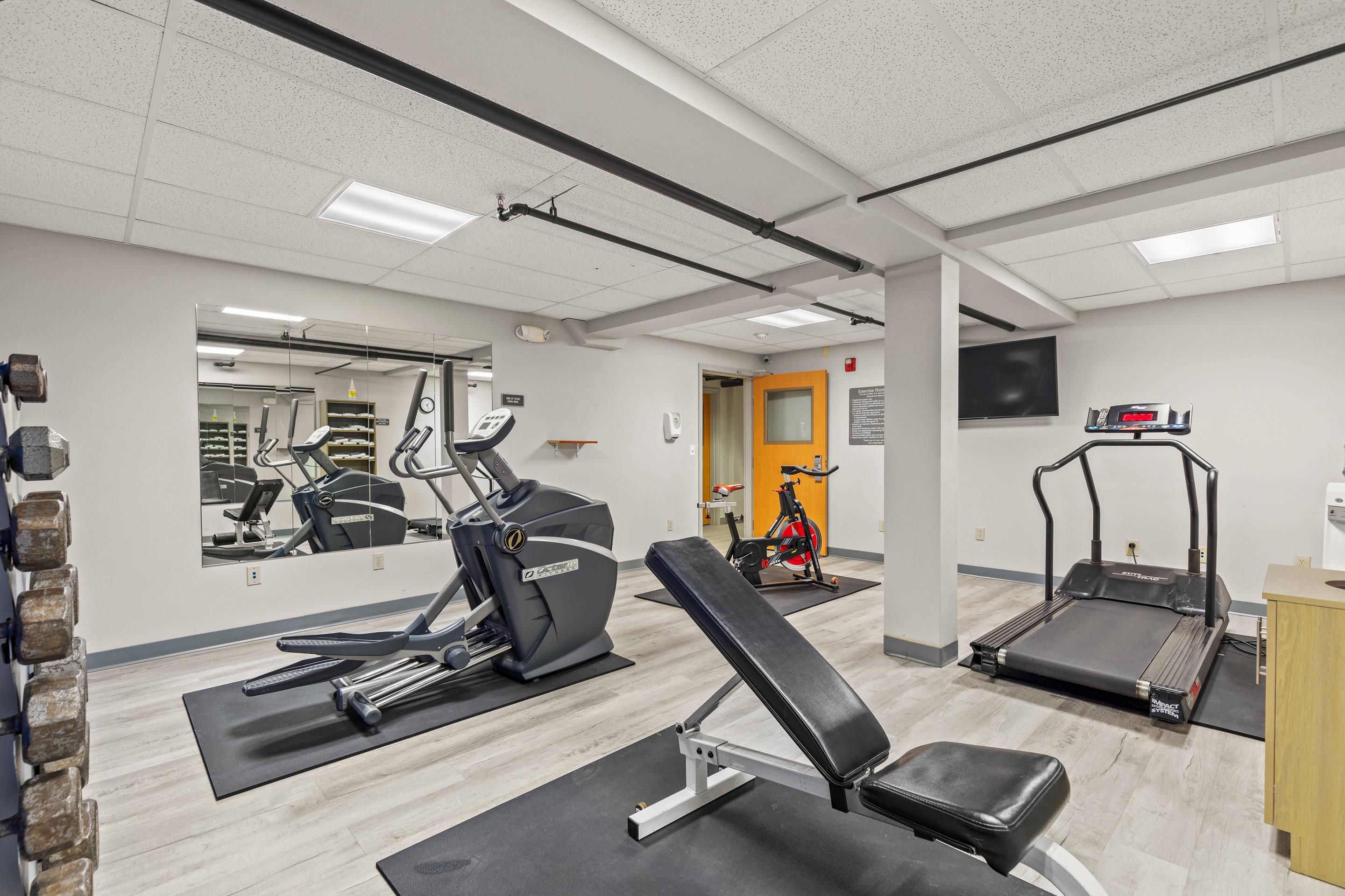 Fitness center | Comfort Inn & Suites Glenwood Springs On The River
