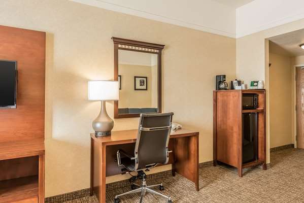 Suite - Comfort Suites Firestone - I-25, Exit 240