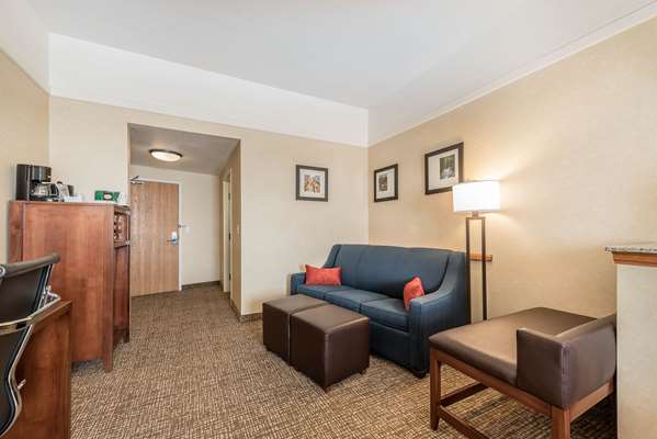 Suite - Comfort Suites Firestone - I-25, Exit 240