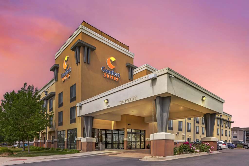 Comfort Suites