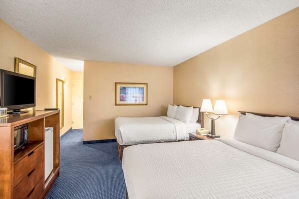  - Clarion Hotel Grand Junction - I-70, Exit 31