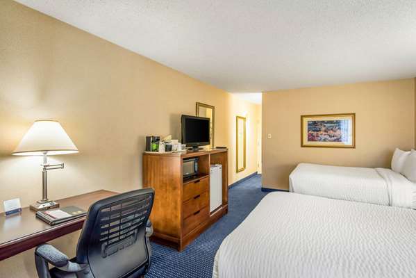  - Clarion Hotel Grand Junction - I-70, Exit 31