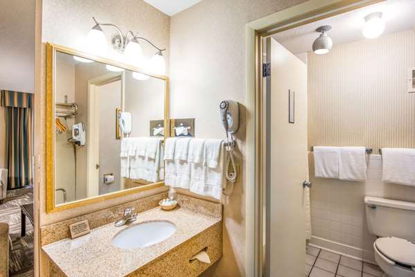 Suite - Clarion Hotel Grand Junction - I-70, Exit 31