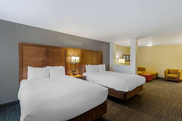 Suite - Comfort Suites Johnstown - I-25, Exit 257