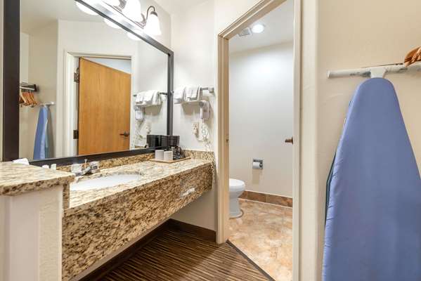  - Quality Inn & Suites Limon - I-70, Exit 359