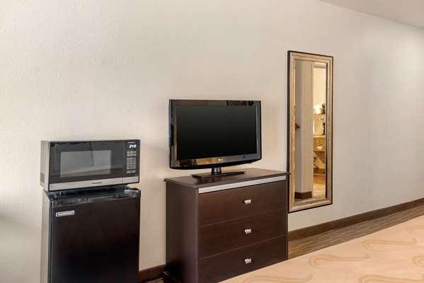 - Quality Inn & Suites Limon - I-70, Exit 359