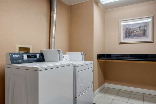 Amenities - Quality Inn & Suites Limon - I-70, Exit 359