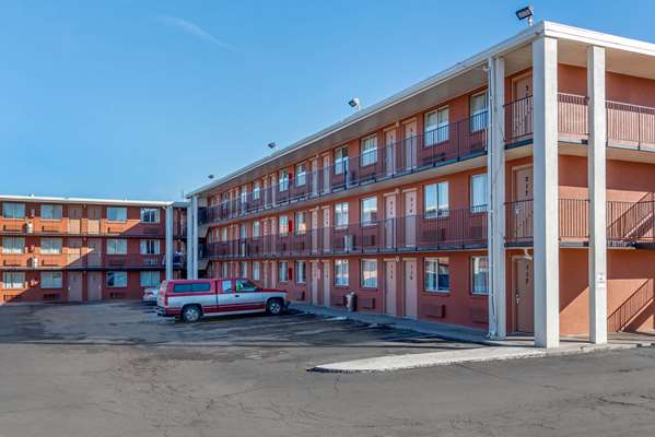 Exterior view - Rodeway Inn Pueblo - I-25, Exit 101