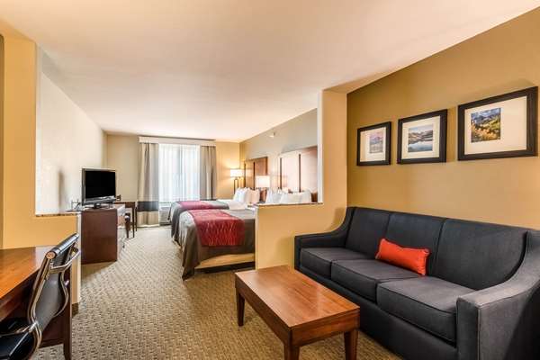  - Comfort Inn & Suites Rifle - I-70, Exit 90