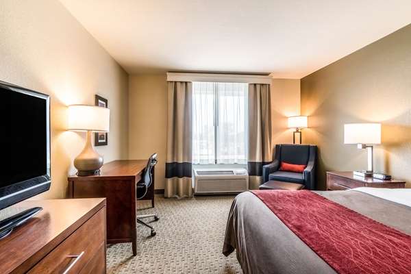  - Comfort Inn & Suites Rifle - I-70, Exit 90