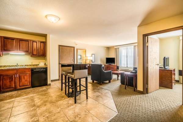 Suite - Comfort Inn & Suites Rifle - I-70, Exit 90