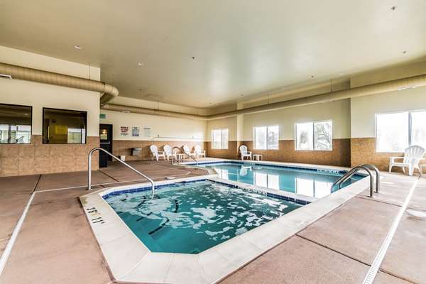 Pool - Comfort Inn & Suites Rifle - I-70, Exit 90