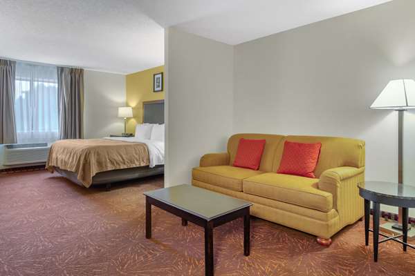  - Quality Inn Lakewood