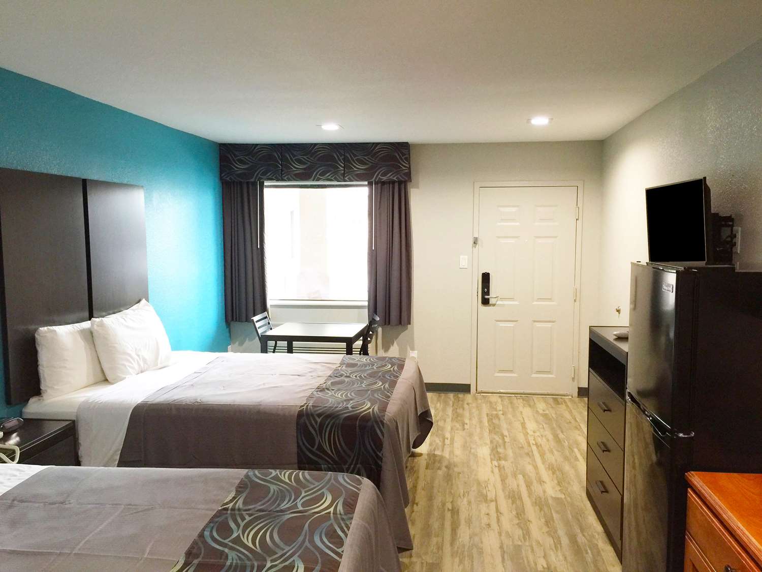 Americas Best Value Inn Mont Belvieu  See Discounts