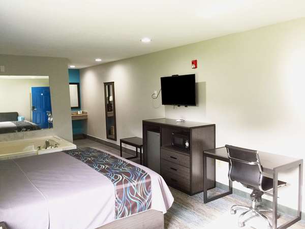 Spa - Americas Best Value Inn Mont Belvieu - I-10, Exit 797 & 798