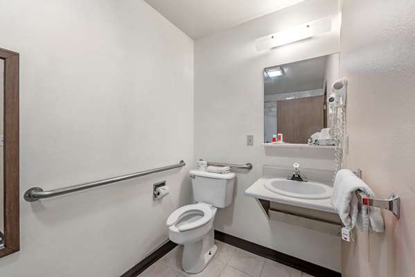  - Econo Lodge La Junta