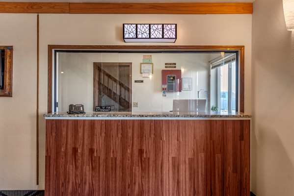  - Econo Lodge La Junta