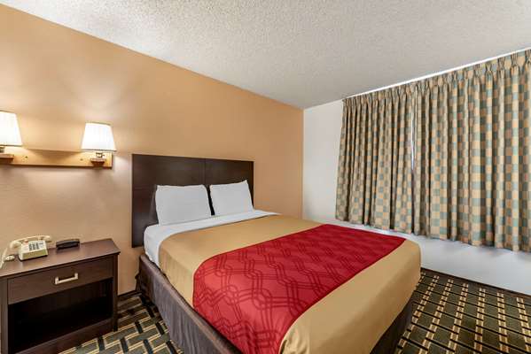  - Econo Lodge La Junta
