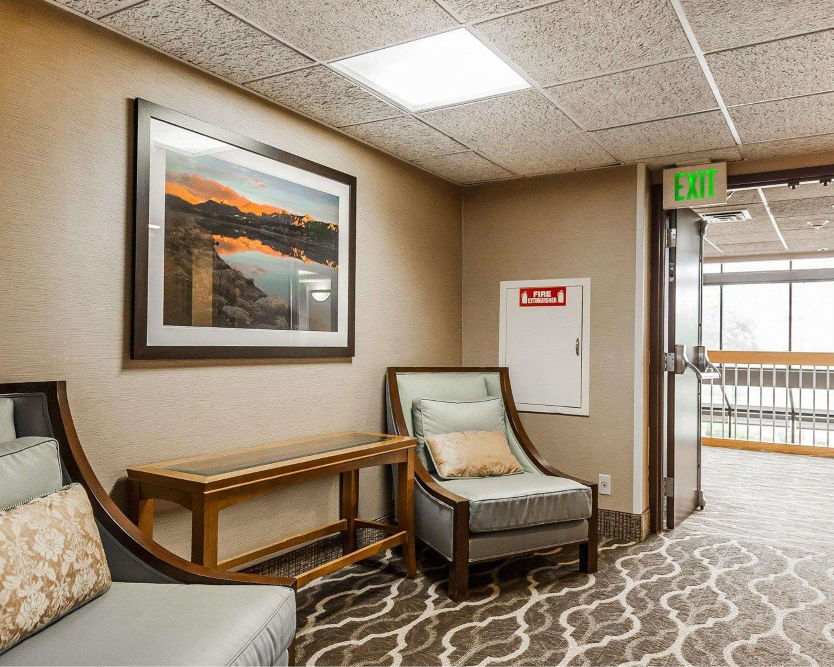 Sitting area