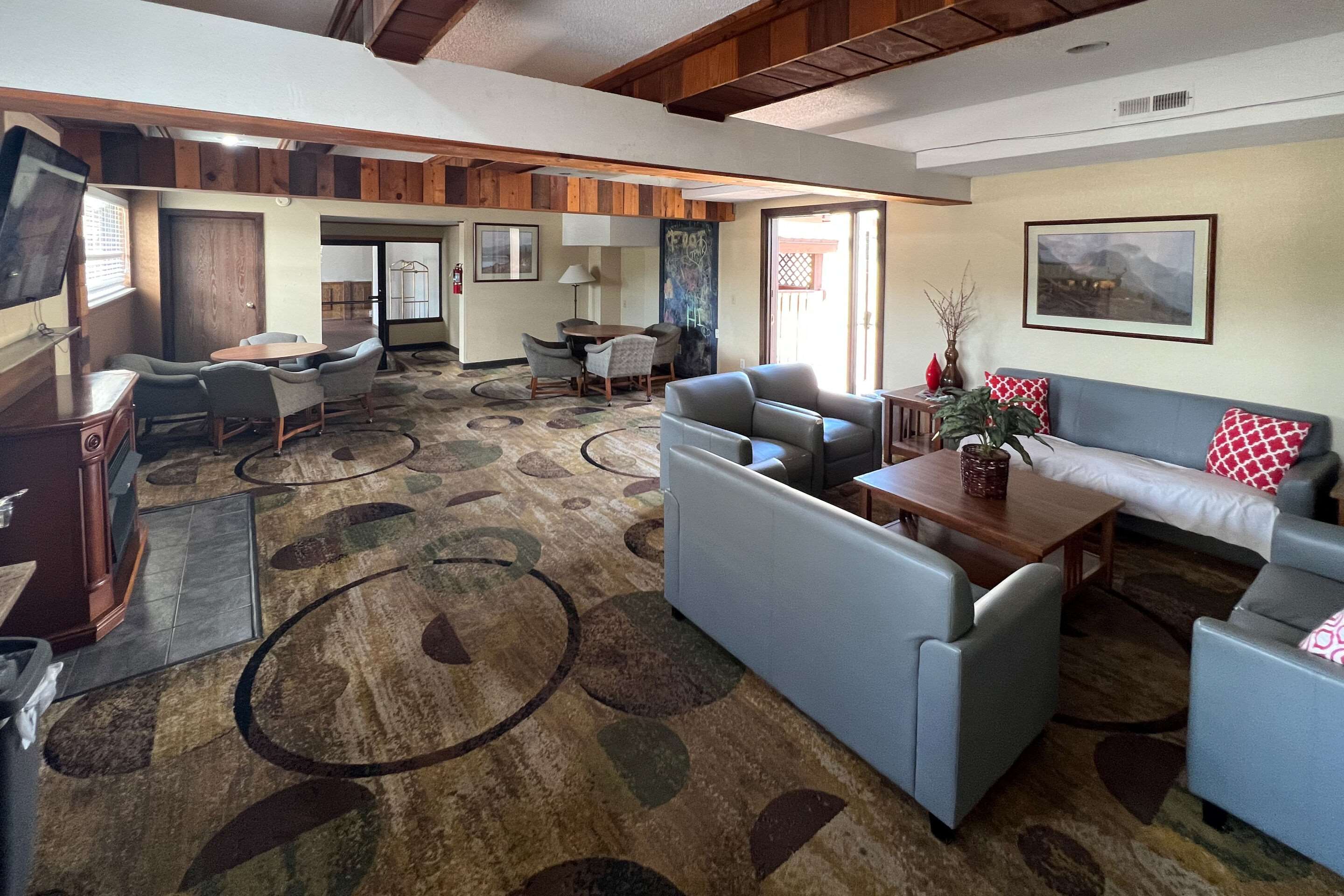 Hotel lobby | Quality Inn Pagosa Springs