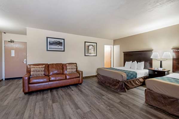  - Econo Lodge Gunnison