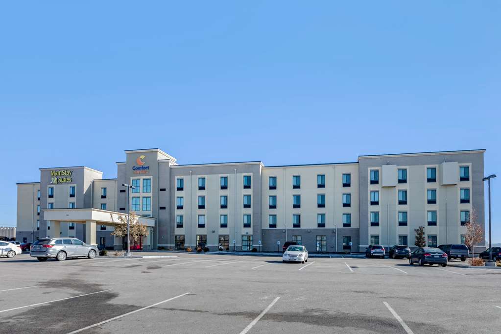 Comfort Suites