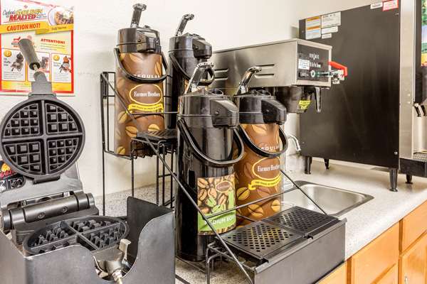 Amenities - Rodeway Inn Leadville