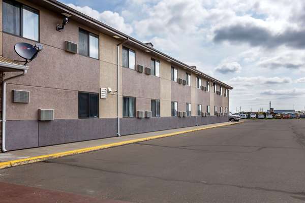 Exterior view - Quality Inn Lamar