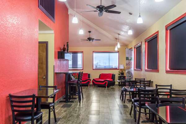 Amenities - Quality Inn Lamar