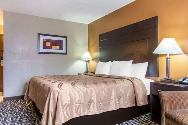  - Quality Inn Lamar