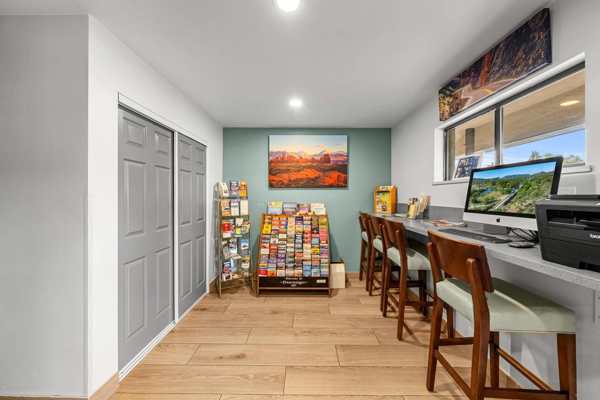 Business center | Quality Inn Durango