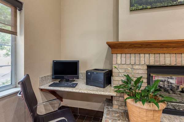 Conference Area - Comfort Suites Fort Collins