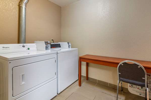 Amenities - Comfort Inn Denver Southeast Aurora