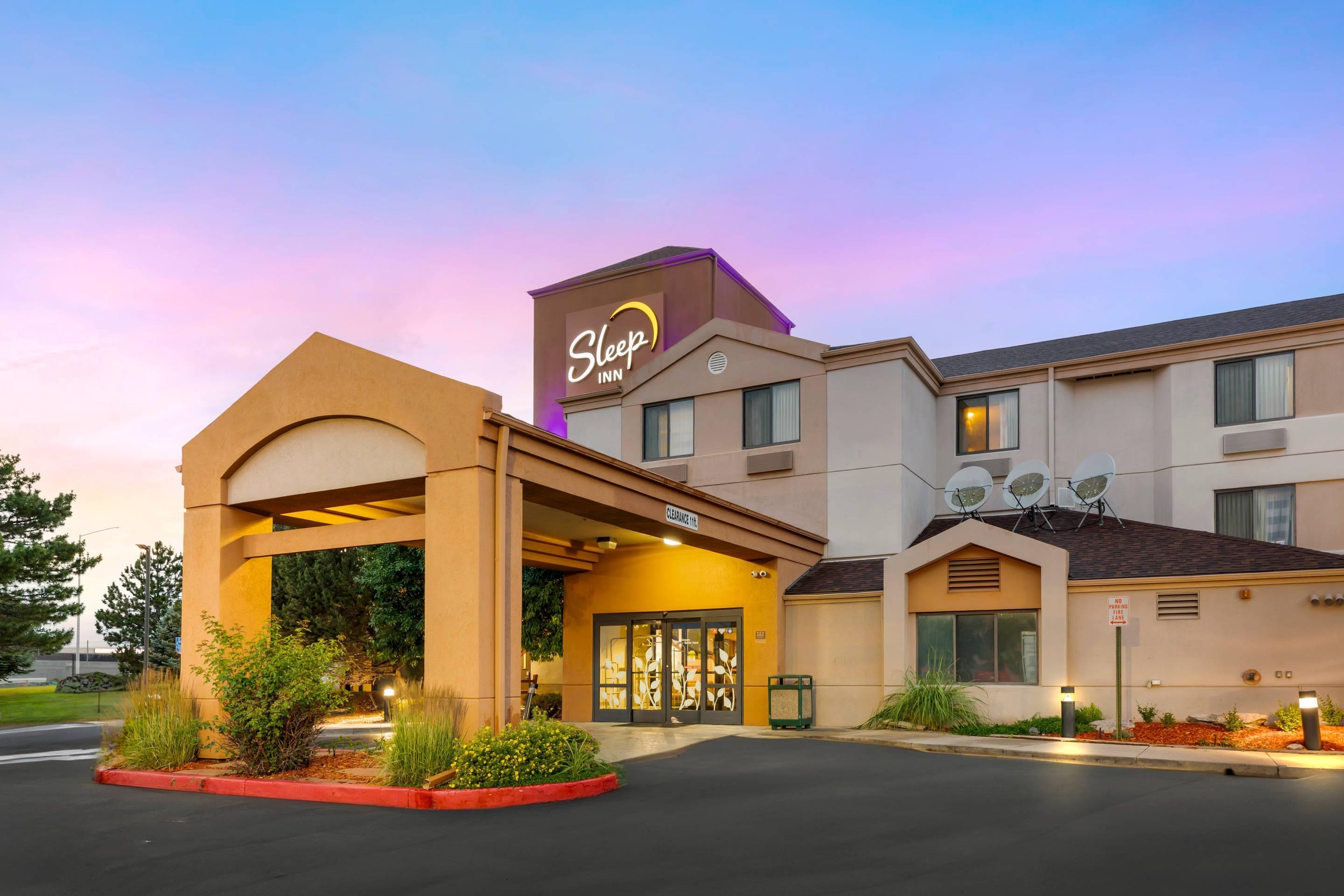 Hotel exterior - Twilight | Sleep Inn Denver Tech Center
