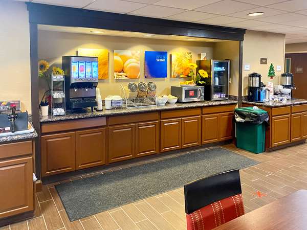 Amenities - Comfort Suites Norwich