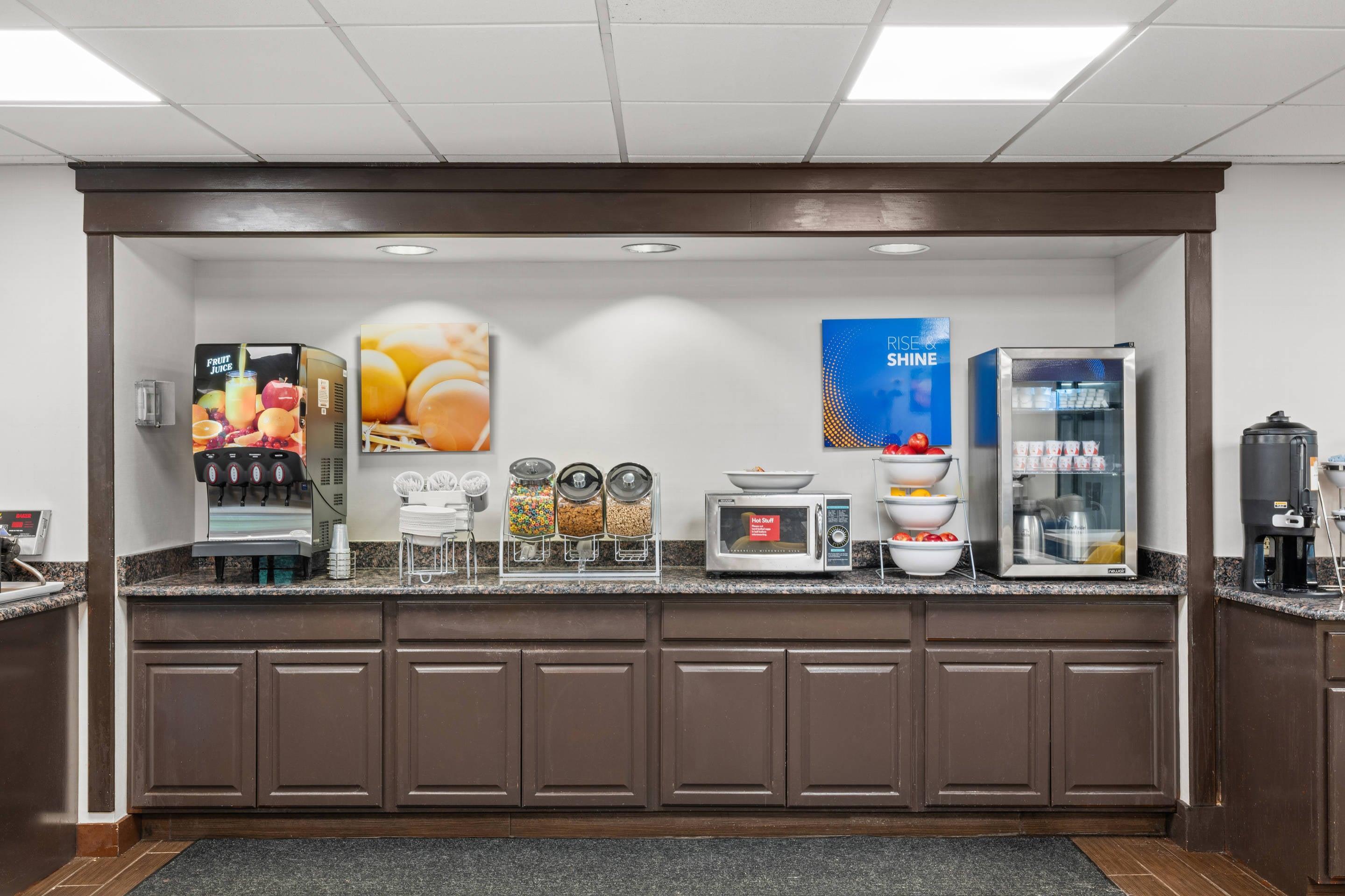 Breakfast counter