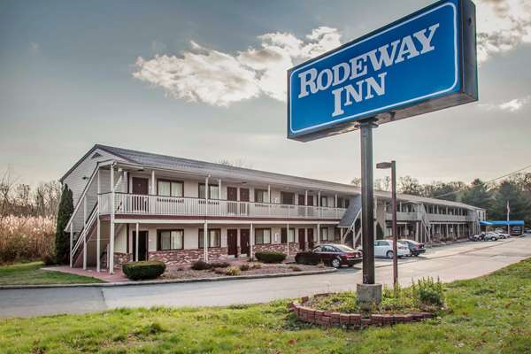 Exterior view - Rodeway Inn Groton - I-95, Exit 87