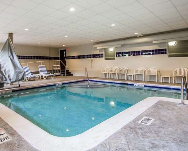 Pool - Sleep Inn & Suites Niantic - I-95, Exit 74