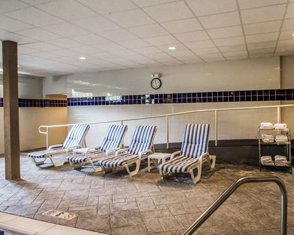 Pool - Sleep Inn & Suites Niantic - I-95, Exit 74