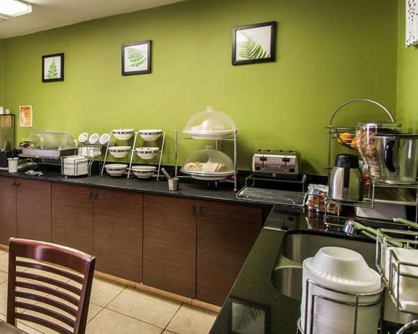 Amenities - Sleep Inn & Suites Niantic - I-95, Exit 74