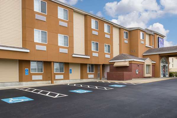 Exterior view - Sleep Inn & Suites Niantic - I-95, Exit 74