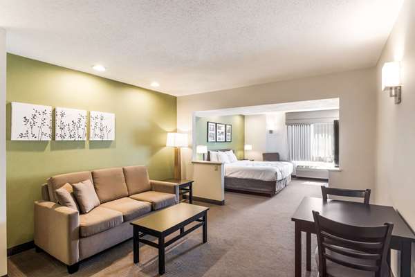  - Sleep Inn & Suites Niantic - I-95, Exit 74